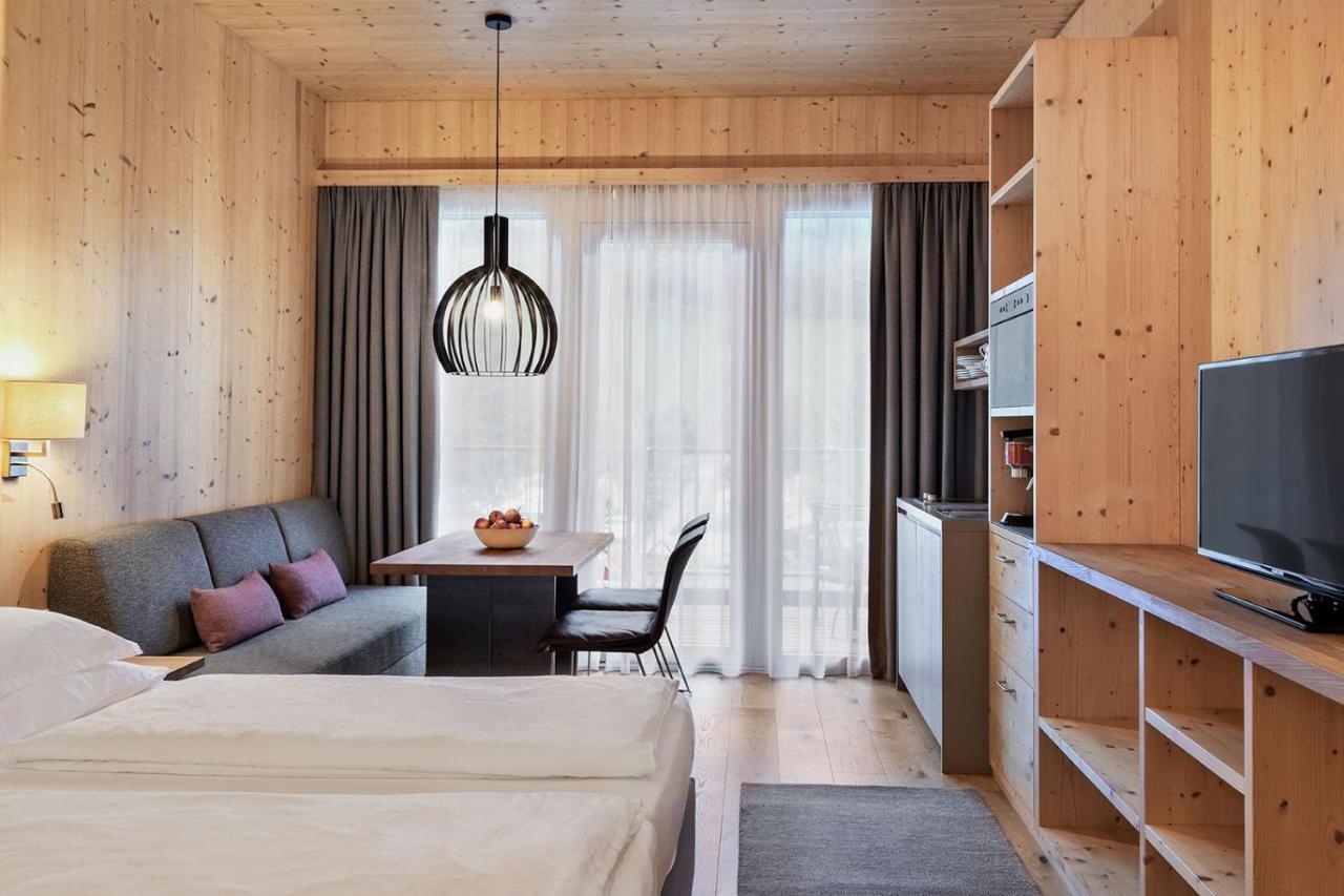 Natuerlich Hell. Aparthotel & Camping 菲根 外观 照片
