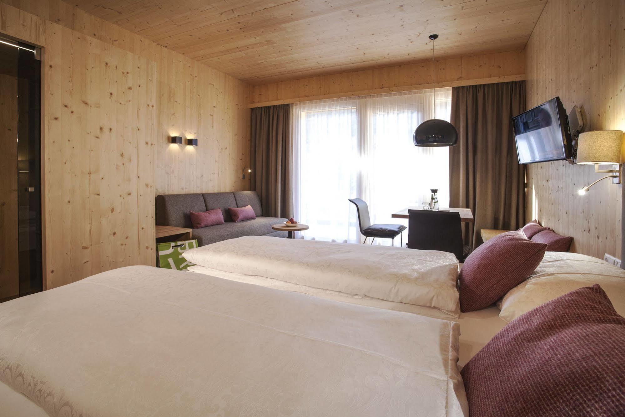 Natuerlich Hell. Aparthotel & Camping 菲根 外观 照片